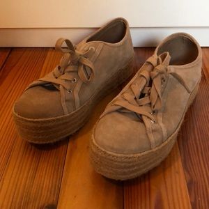 Steve madden platform suede beige sneakers